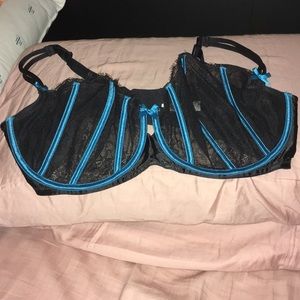 Cacique Boned Lace Bra, sz 42G